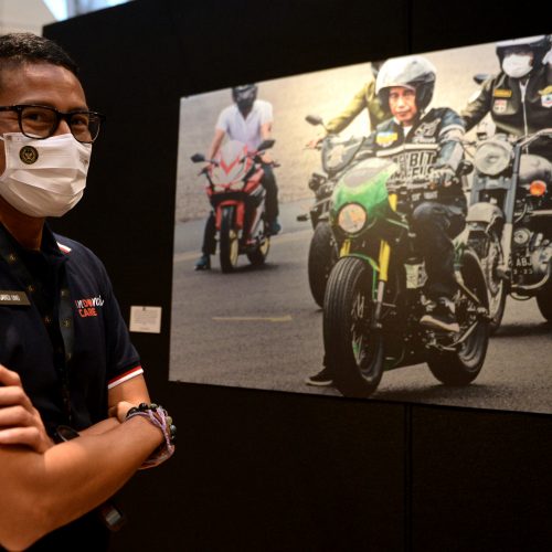 Melatih Benteng Terdepan Penarik Wisatawan